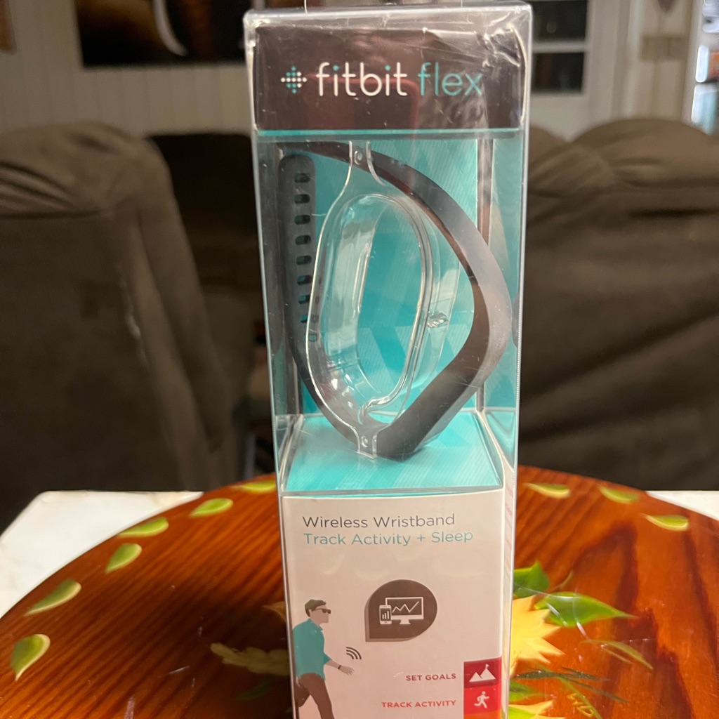 2013 Brand New Fitbit Flex Wireless Wristband